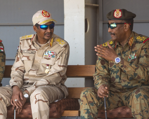 Americanii și alți străini se luptă să fugă din Sudan pe fondul unor lupte aprige