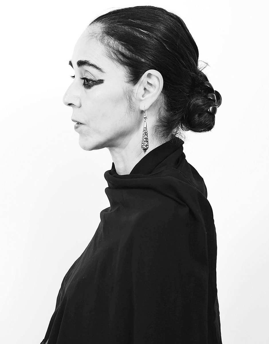 artistele de sex feminin Shirin Neshat