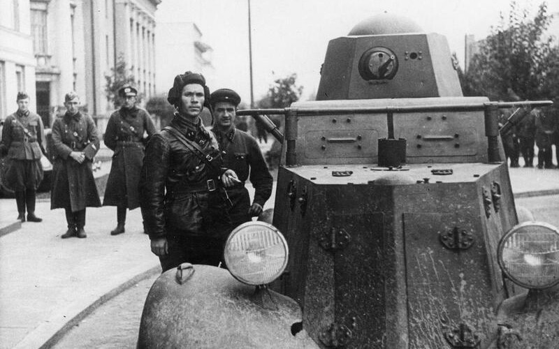Soldatii invadeaza Polonia in prima batalie majora din cel de-al doilea razboi mondial