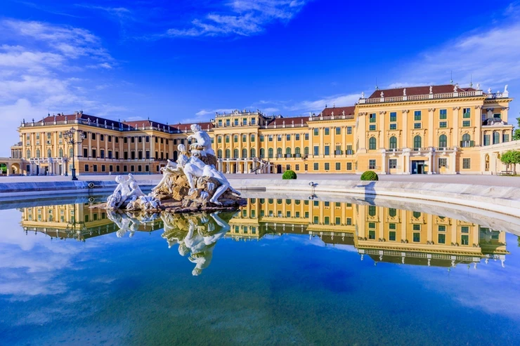 Palatul Schonbrunn din Viena