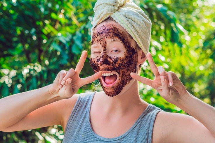 exfoliant pentru fata cu cafea