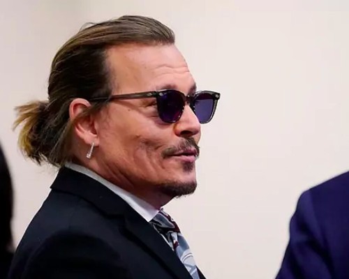 Johnny Depp - Cariera, Viata Personala, Controverse, Familie, Avere si Altele